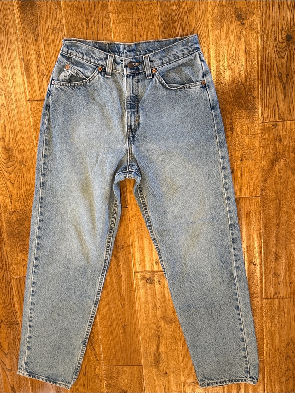 Orange tab Vintage Levi’s 960 Loose Fit Straight Leg jeans